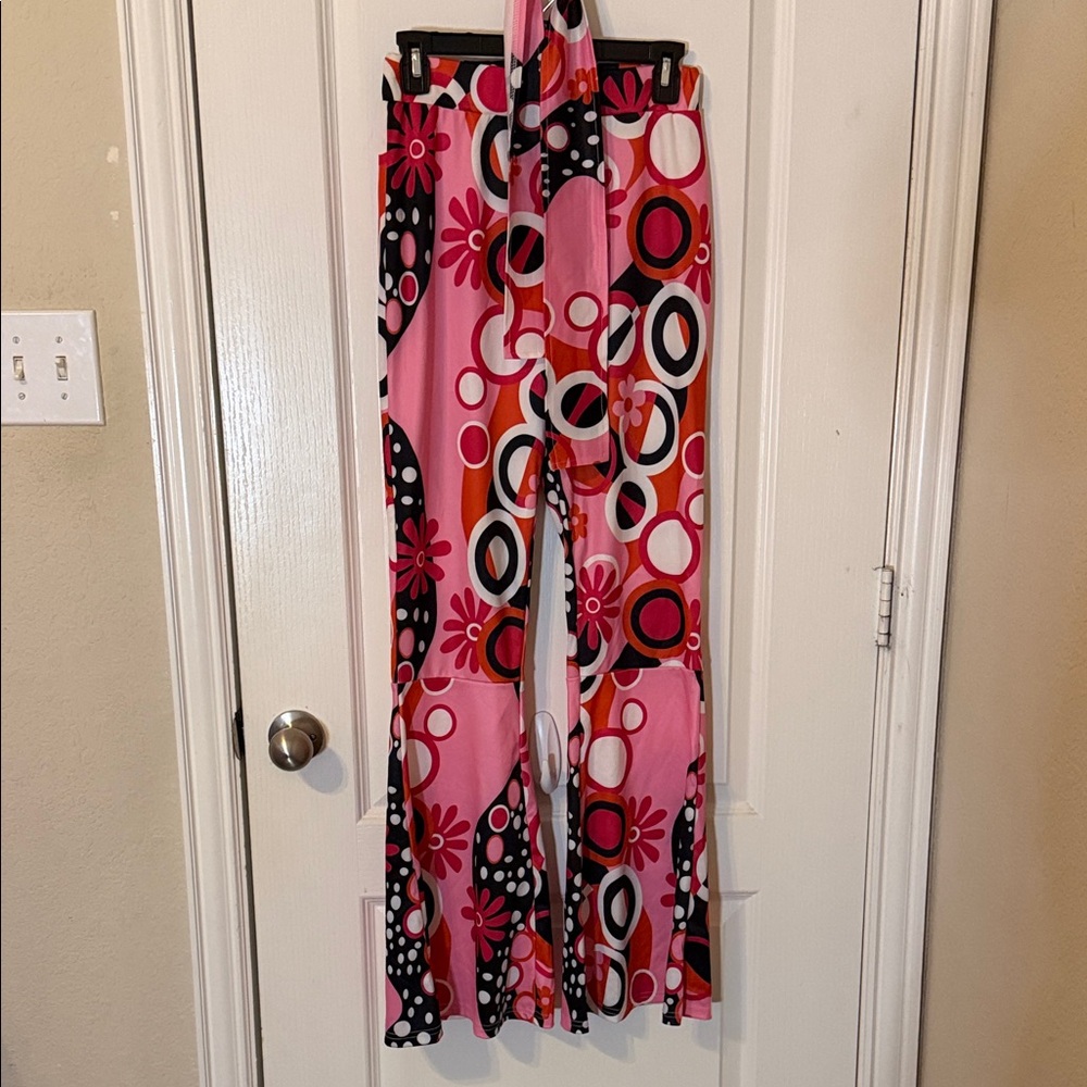 Vibrant Pink and Black Patterned stretch Pants